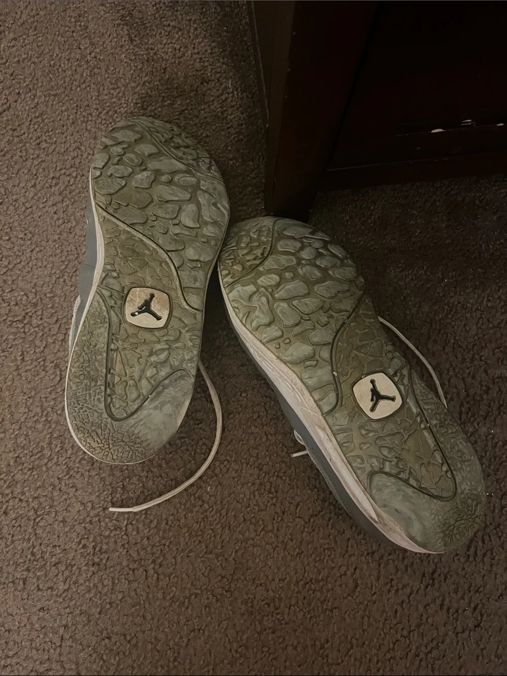 Jordan scuff marks